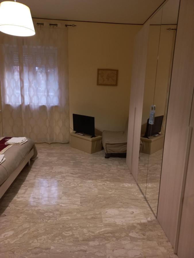 Acqua Di Mare Bed & Breakfast Taranto Bagian luar foto